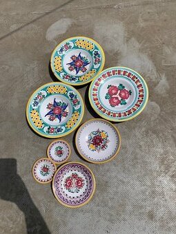 Taniere Modranska keramika