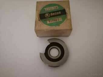 ZÁVITOVÝ KOTÚČOVÝ NÔŽ