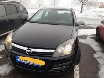 Predam Opela Astra 1,4 i 16V 66kW r.2006