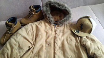 ✅  bunda KARL KANI, top set, NOVE ✅