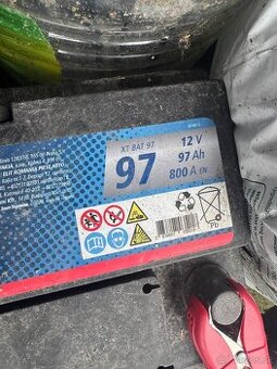 Autobatéria XT BAT 97 – 12 V, 97 Ah, 800 A (EN)