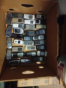 Predám zbierku mobilov Nokia