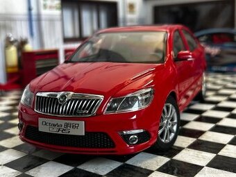 Skoda octavia 2 rs 1:18 paudi