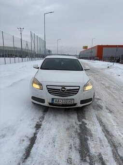 Predám Opel Insignia