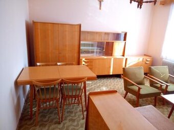 Pravenčianska obývačka vzor 047