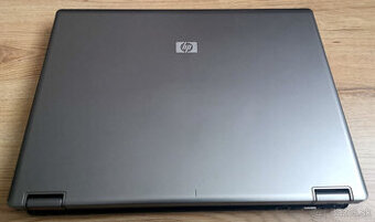 Predám Retro notebook HP 6730b
