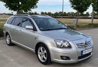 Toyota Avensis T25 1.8 benzin 2009 nízky nájazd
