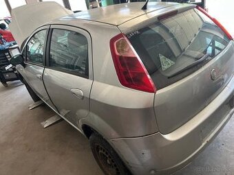 Rozpredám na diely Fiat Grande Punto