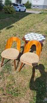 Retro stoličky Antonín Šuman + konferenčný stolík
