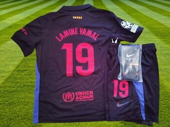 dres YAMAL č.19 FC Barcelona black 115-145cm
