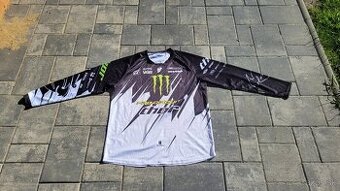 Dres monster