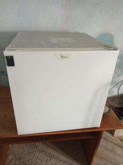 Chladnička 50l wirpool