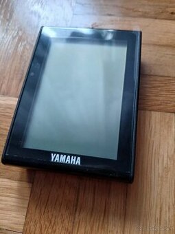 Displej Yamaha nový