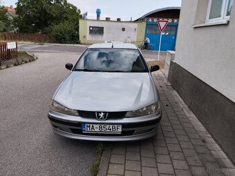 Peugeot 406