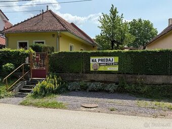 PREDAJ - RODINNÝ DOM - ZLATÉ MORAVCE