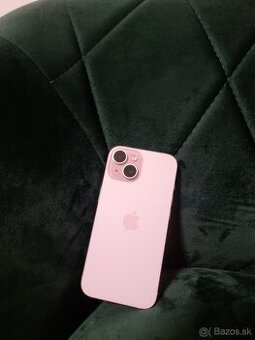 iPhone 15 128 GB PINK