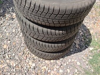 Predam 4ks pneu 165/70/r14 zimne 81TGeneral na diskoch 5x100