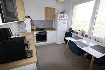 Predaj 2 izbový byt Žilina - Vlčince