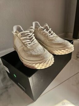 GIUSEPPE ZANOTTI Blabber White Croc Snake