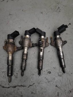 Trysky 1.6hdi tdci 50274v05 9802448680 peugeot cit