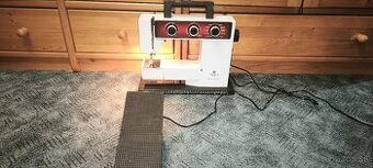 Predám šijací stroj Husqvarna 5710