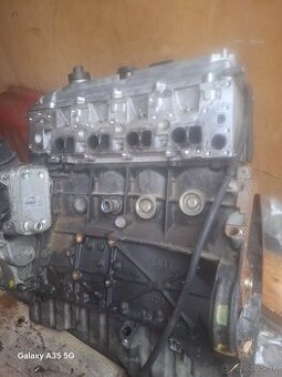 Sprinter Mercedes 313 hlava valcov