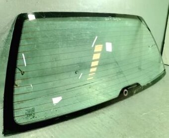 Zadne sklo golf 4 ,bora combi