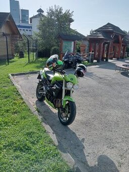 Triumph Street Triple 675