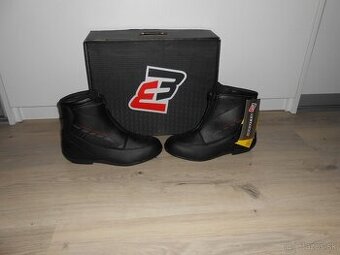 Predam nove moto topanky s BOA systemom znacky BOGOTTO