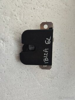 SEAT Cordoba/Ibiza 6L – zámok kufra (západka veka) 6L6827505