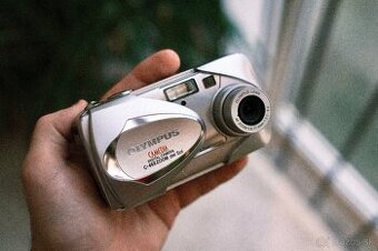 Olympus Camedia C-460 Zoom