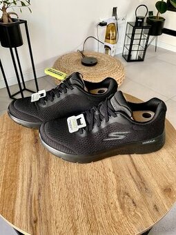Nové tenisky Skechers