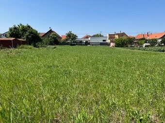 Predaj stavebný pozemok Nitra, Topoľčianska ulica