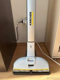 Elektrický mop Kärcher EWM 2