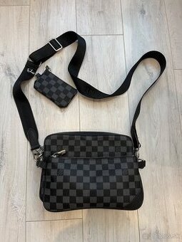 Louis Vuitton Trio Messenger Bag