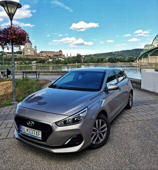 Hyundai i30 2019 1.4 benzín