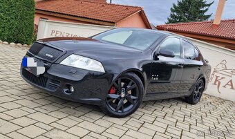Skoda octavia Sedan 2.0 tdi CR RS - 1