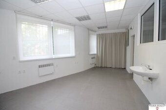 Nebytový priestor, ambulancia, kancelária v Dúbravke Žatevná