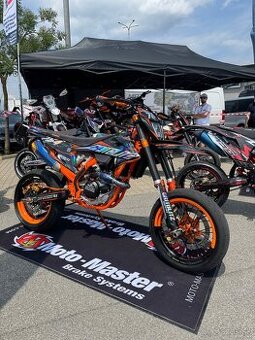 Supermoto