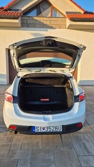 Predaj Mazda 3 1,6 diesel Hatchback