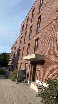 Ponuka práce pre skupinky murárov