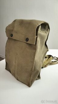 Príručnú policajnú tašku z roku 1971 predám.