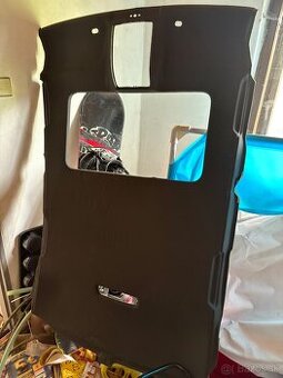 Predám čiernu sline stropnicu na Audi a4 b7 sedan