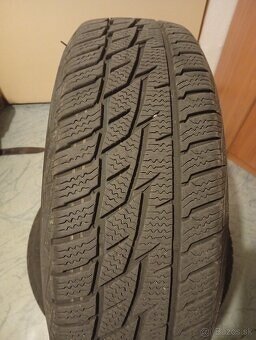 Predám 4 zimné komplety