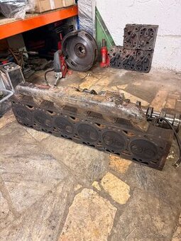 Hlava valcov Zetor URII