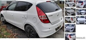 HYUNDAI i30 1.4 2009 predám NÁRAZNÍK, DVERE, KAPOTA, STĹPIK