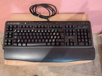 Herná hlávesnica Logitech