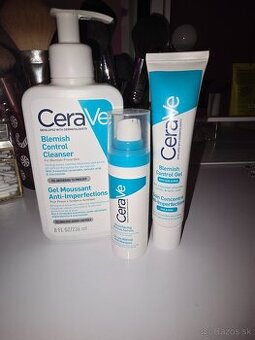 Cerave produkty na akné