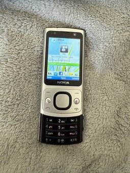 Nokia 6700 slide
