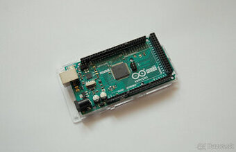 Arduino Mega 2560 Rev3 s krabicou + zakladná doska + Kable